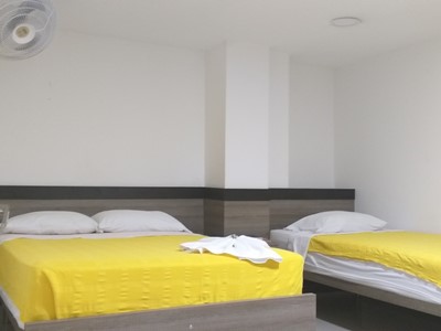 Doble con Ventilador - Hotel Ibague Plaza - Ibague, Tolima - image - 4