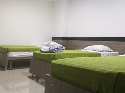 Triple con Ventilador - Hotel Ibague Plaza - Ibague, Tolima - image - 1